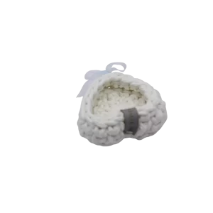 Horgolt szív alakú mini kosár